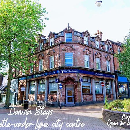 Darwin Stays - Service Accommodation In Newcastle Under Lyme City Centre Kültér fotó