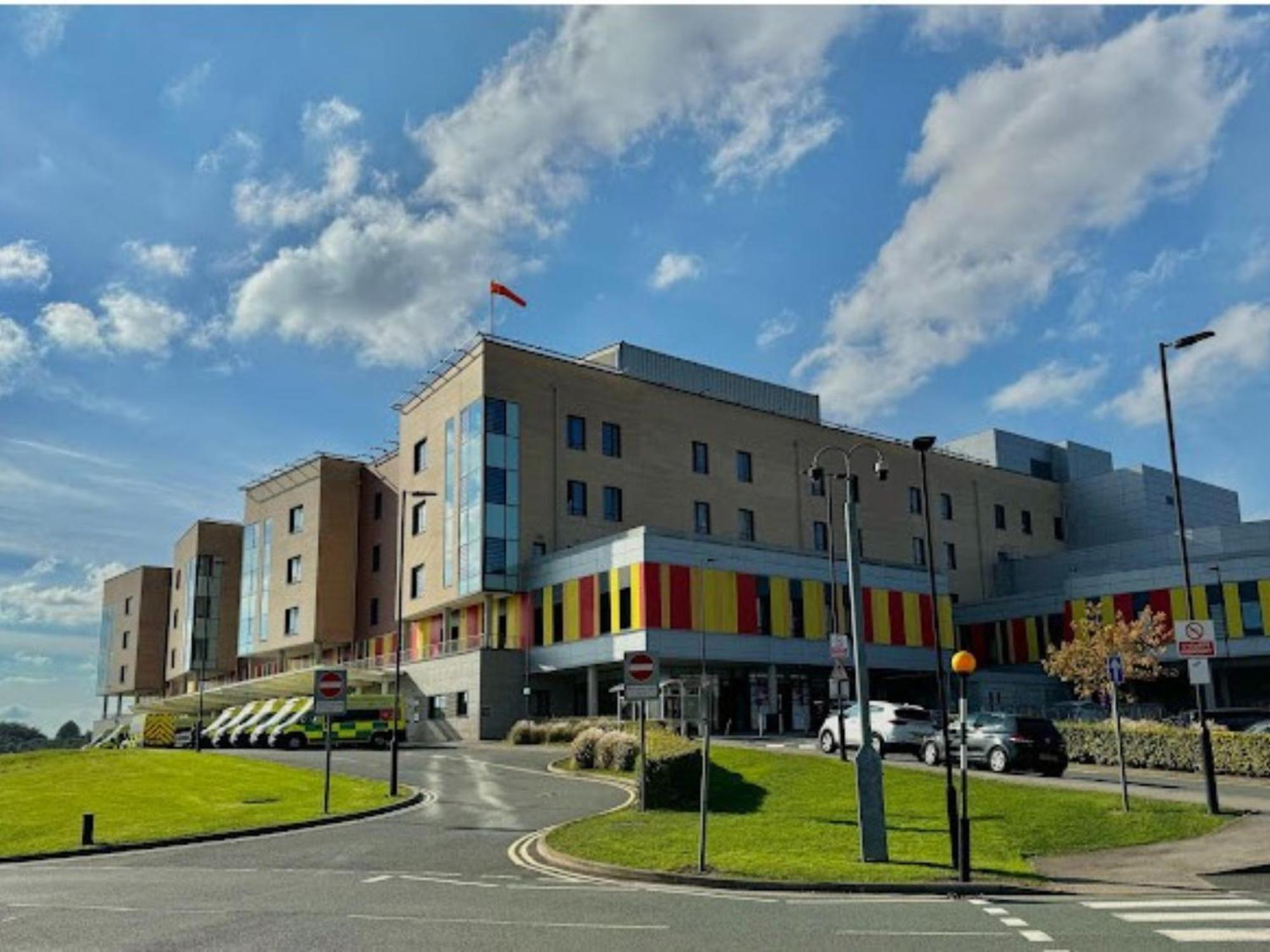 Darwin Stays - Service Accommodation In Newcastle Under Lyme City Centre Kültér fotó