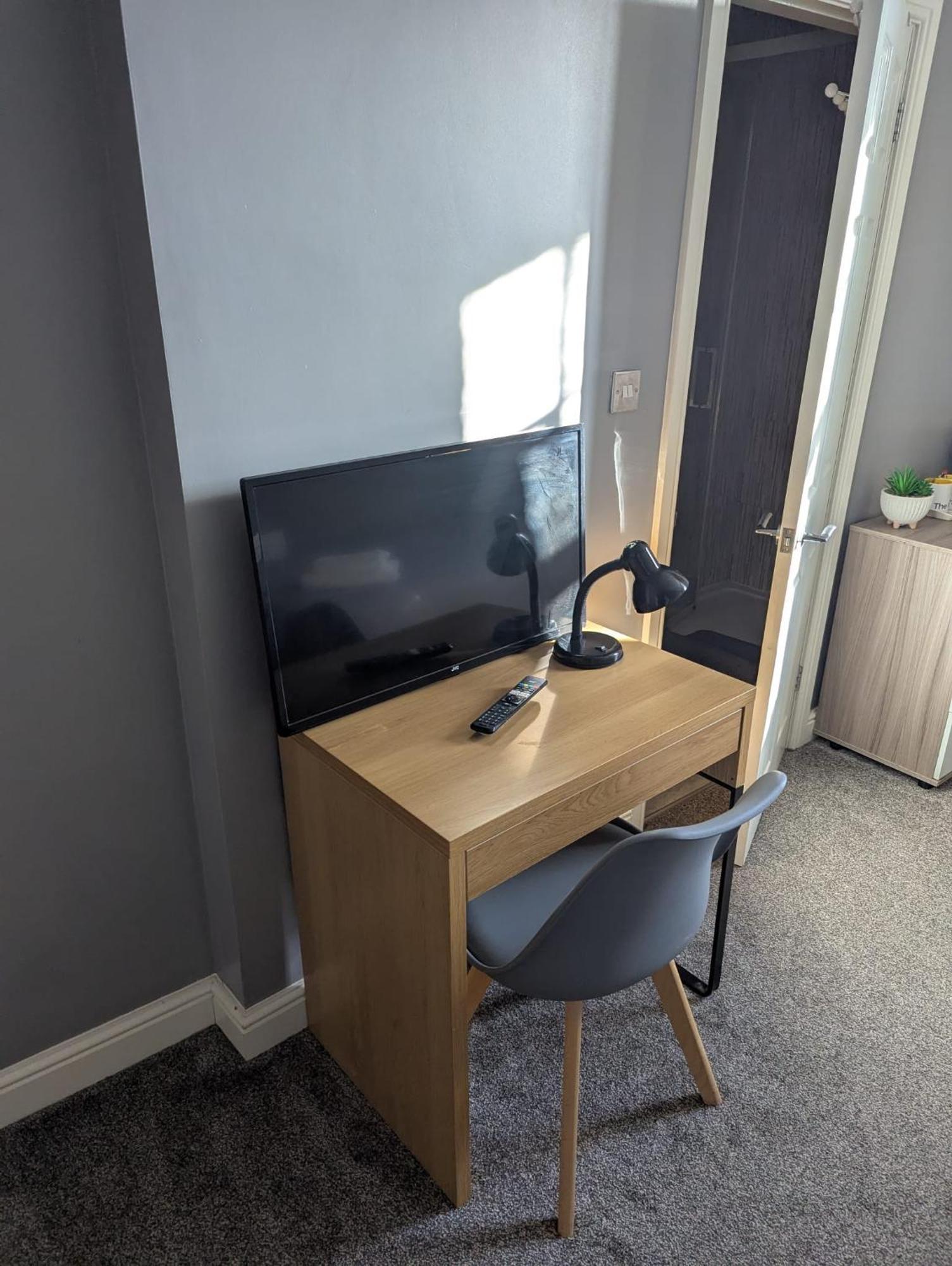 Darwin Stays - Service Accommodation In Newcastle Under Lyme City Centre Kültér fotó