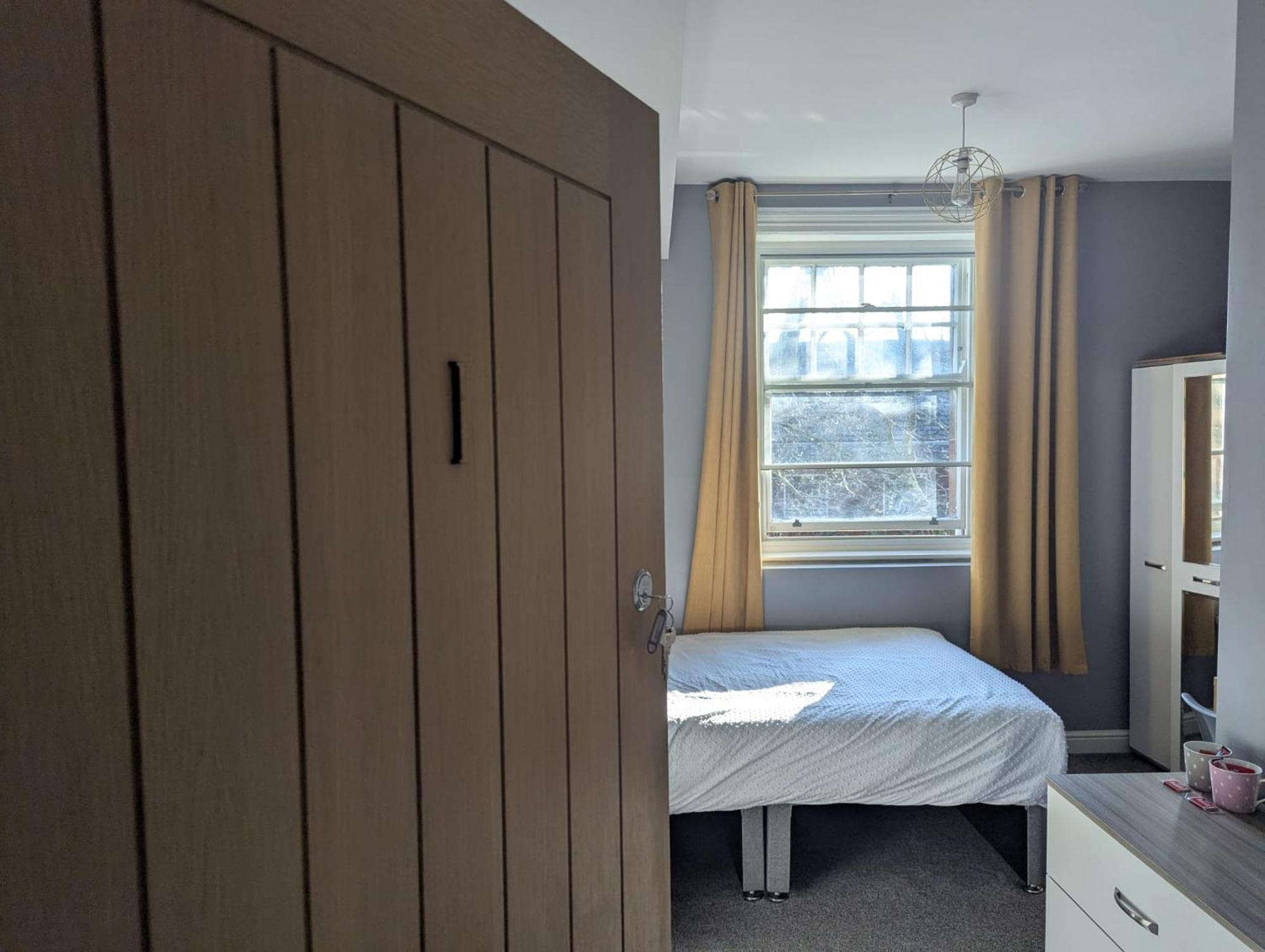 Darwin Stays - Service Accommodation In Newcastle Under Lyme City Centre Kültér fotó